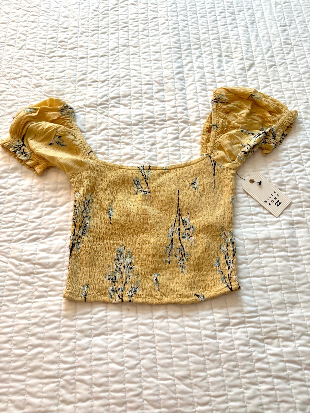 Billabong Crop Top Yellow Floral Smocked Off-Shoulder Crop Top Size M    NWT